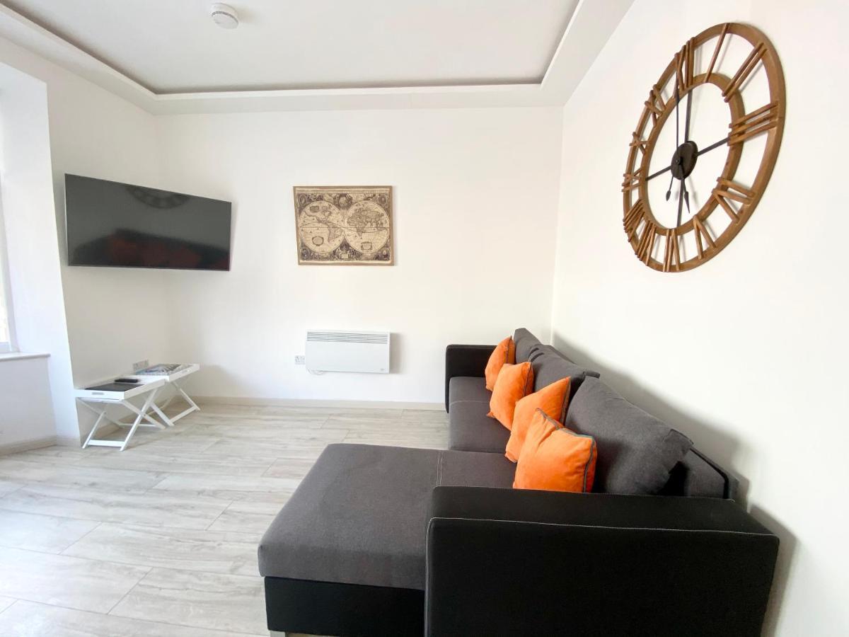 Princess Theatre Beach View Apartments By Blackpool Service Apartments Extérieur photo