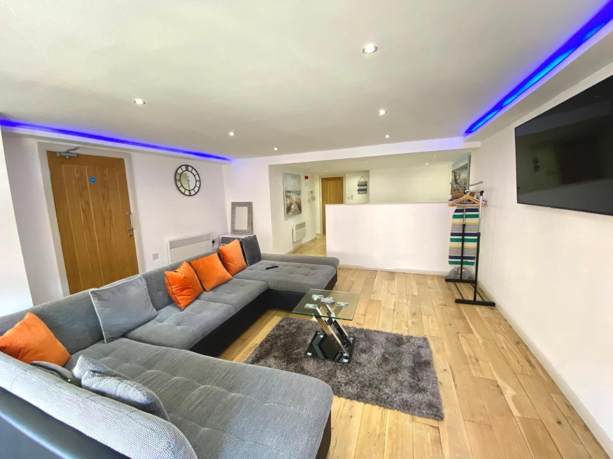Princess Theatre Beach View Apartments By Blackpool Service Apartments Extérieur photo