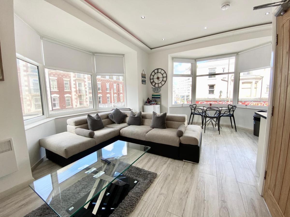 Princess Theatre Beach View Apartments By Blackpool Service Apartments Extérieur photo
